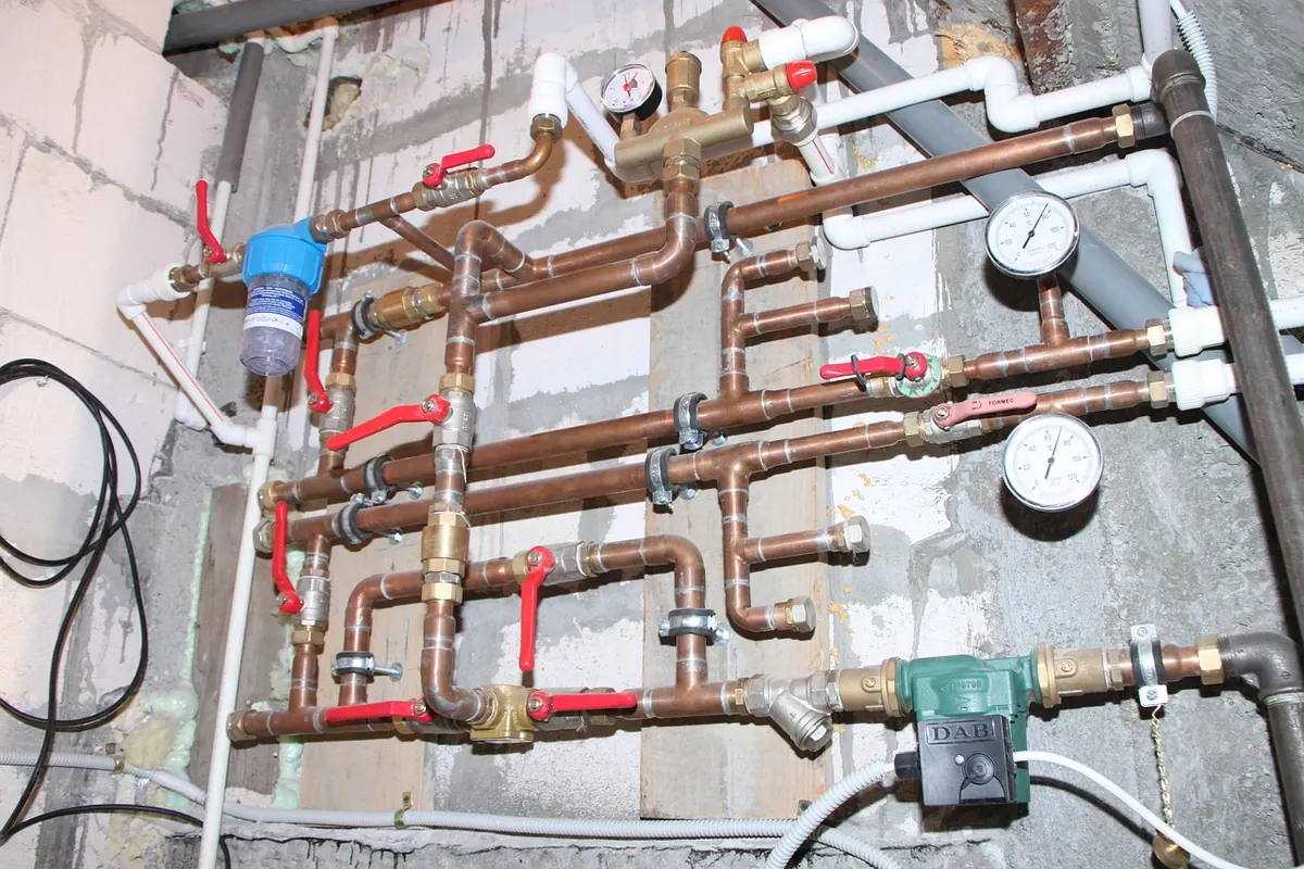 Heat Pump vs Gas Boiler: Which Is Cheaper to Run in the UK in 2025?